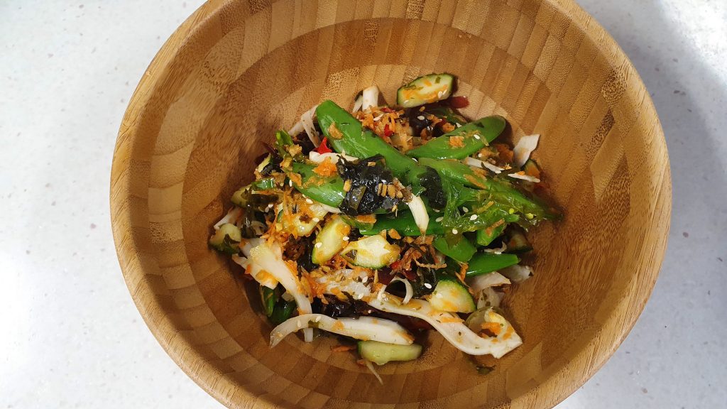 Delicious, nutritious oriental-style seaweed salad