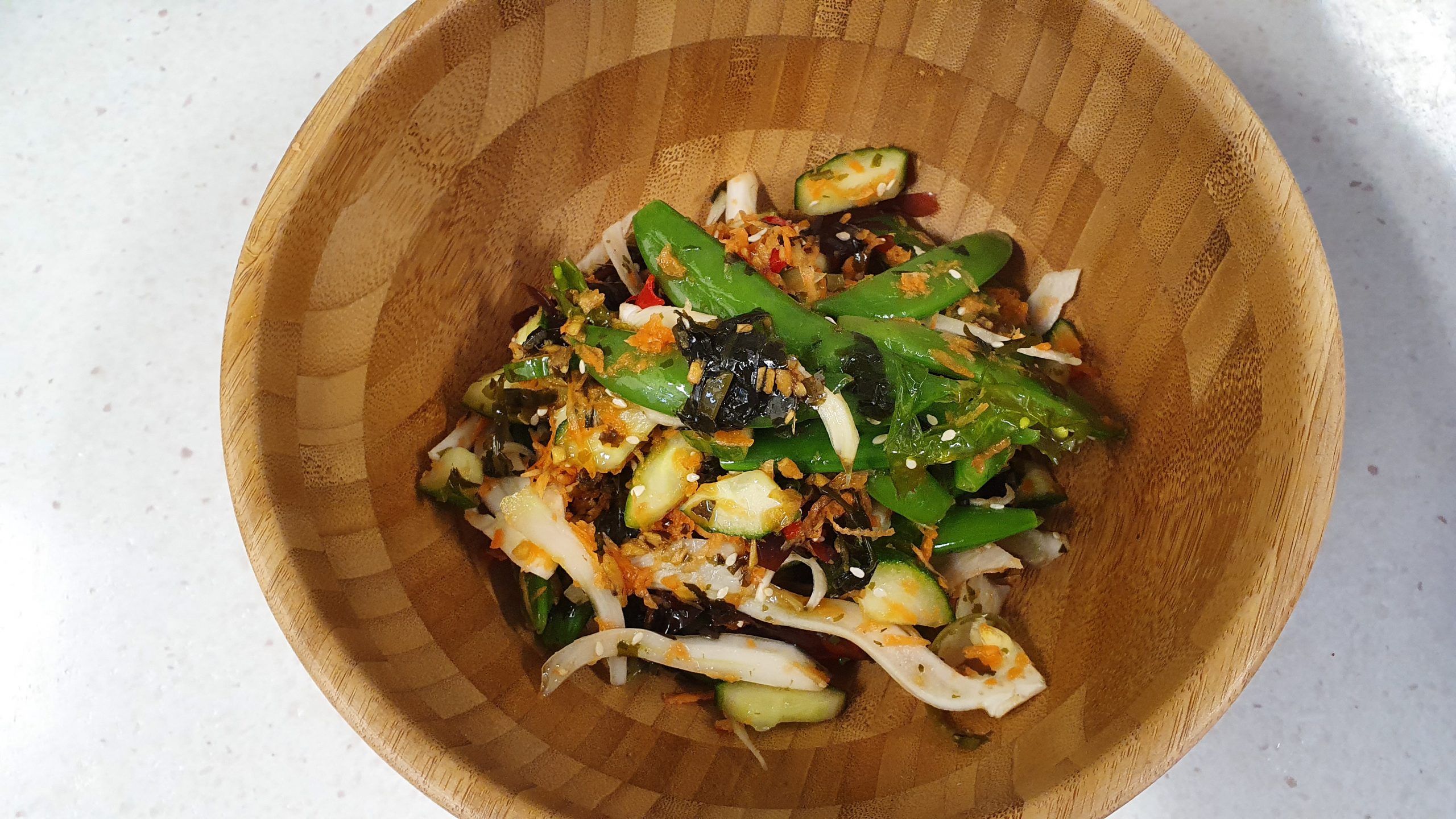 Delicious, nutritious oriental seaweed salad