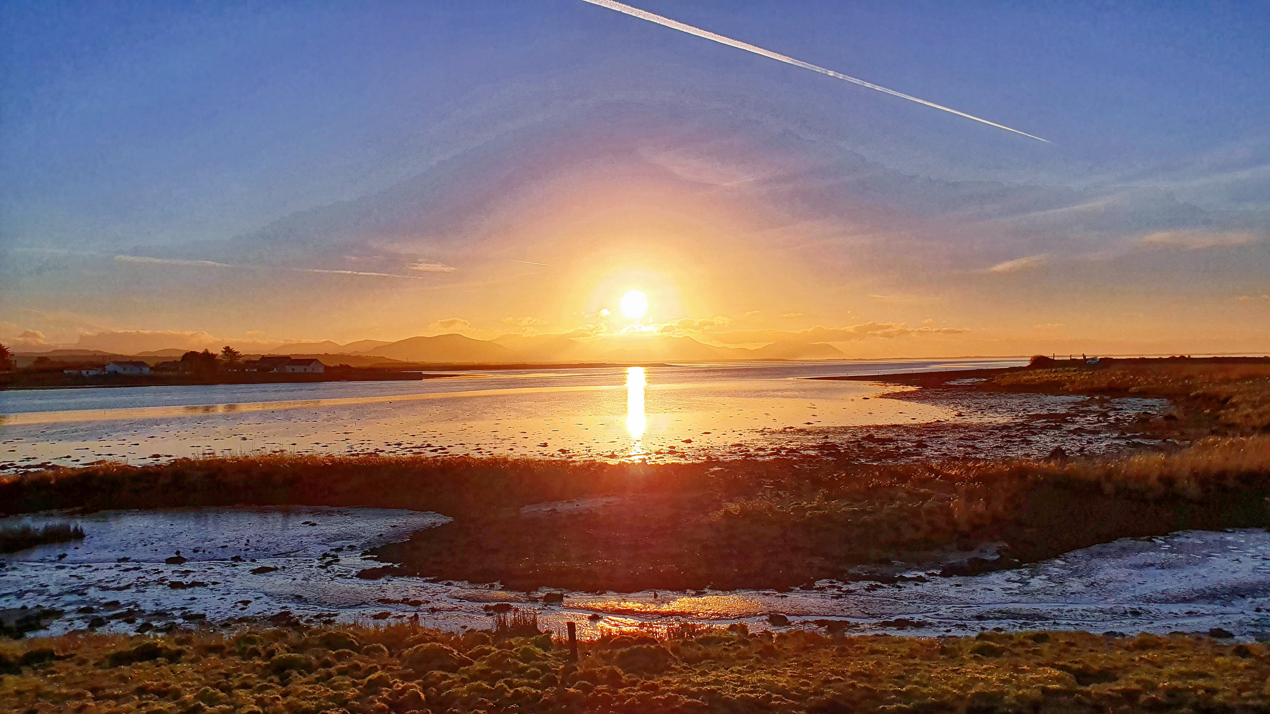 Castlemaine Harbour at sunset