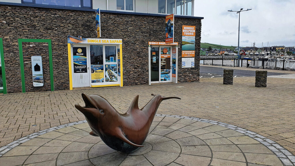 Statue of Fungie, Dingle Town's beloved dolphin